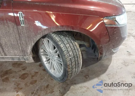 2016 Lincoln Mkt Ecoboost from USA, damaged, VIN 2LMHJ5AT8GBL02330